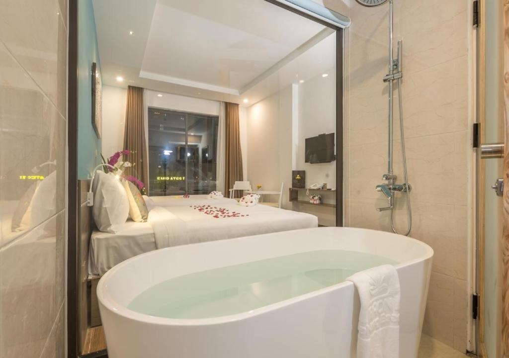 Danang Beach Hotel Εξωτερικό φωτογραφία
